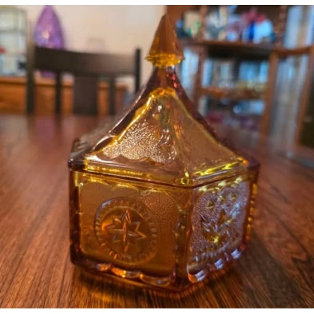 Vintage Tiara Indiana Glass Amber Eagle and Stars Hexagon Candy Dish Patriotic